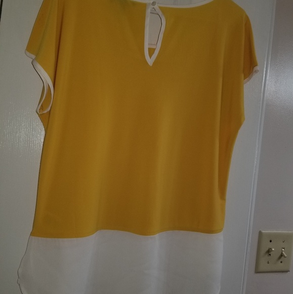 Lightweight yellow top with white sheer bottom - Picture 2 of 2